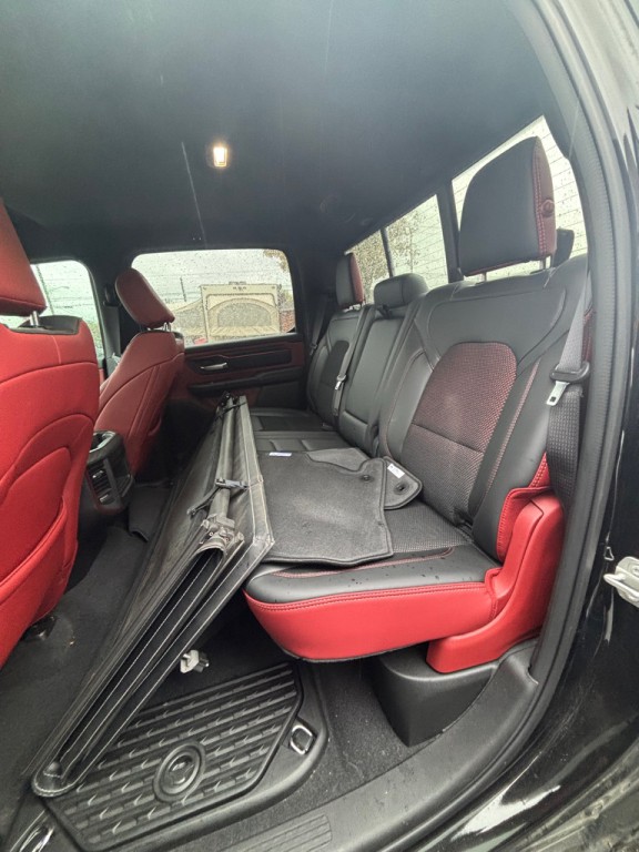 2025 RAM 1500 Image 7