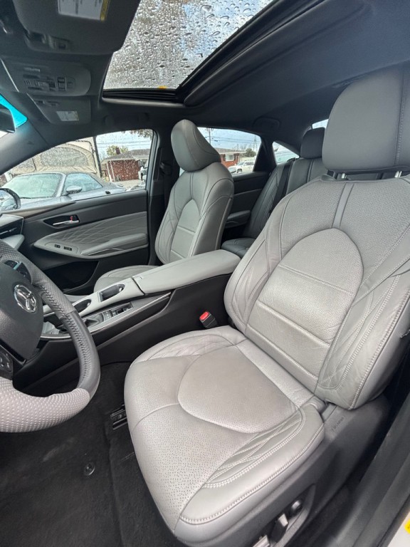 2022 Toyota Avalon Image 7