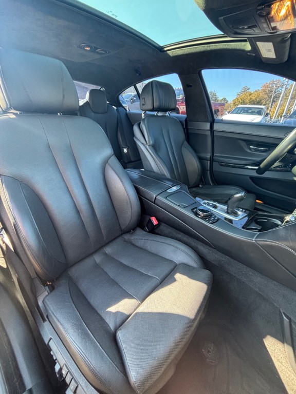 2015 BMW 6 Series Image 11