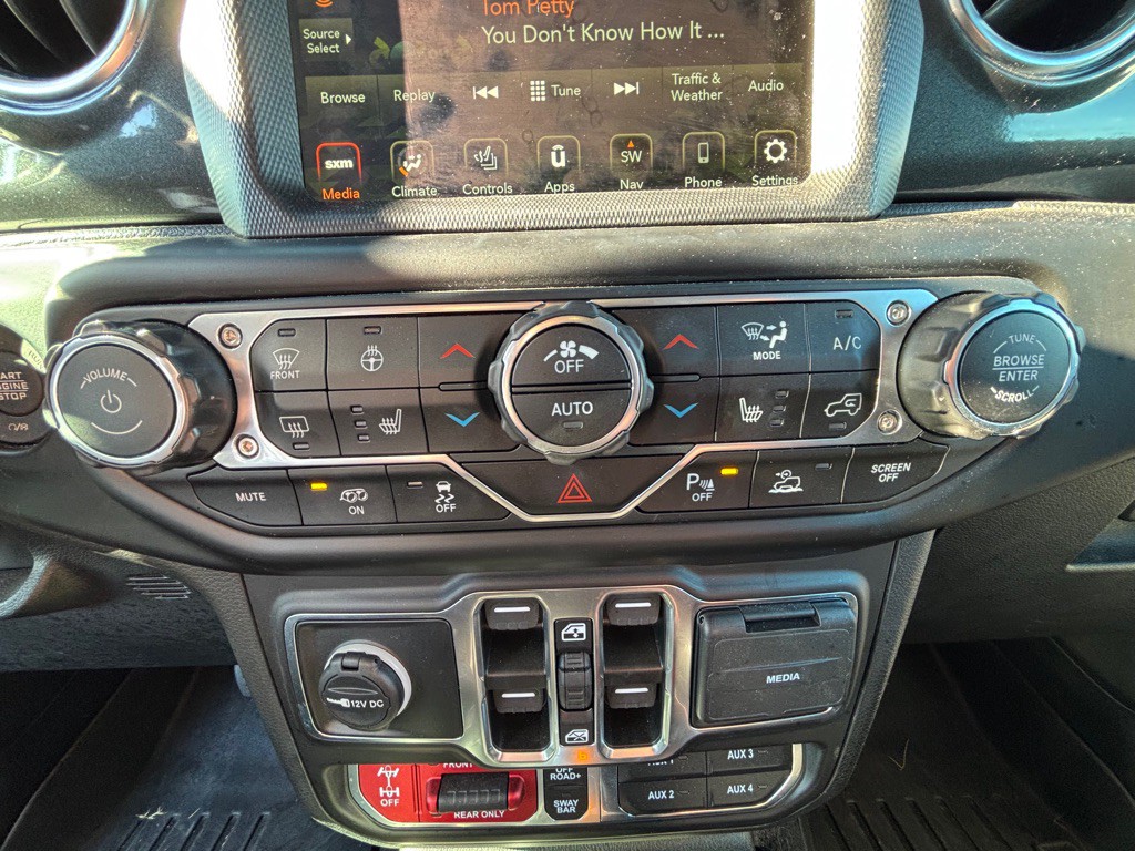 2023 Jeep Wrangler Image 11