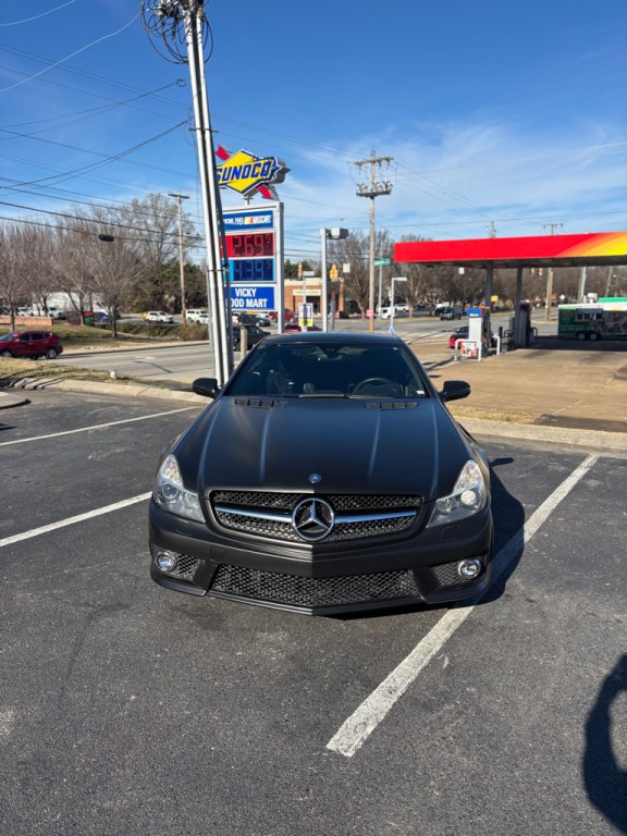 2009 Mercedes-Benz SL-Class Image 2