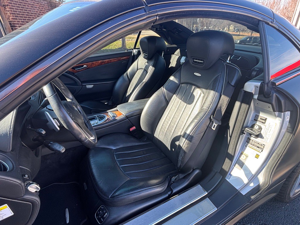 2009 Mercedes-Benz SL-Class Image 9