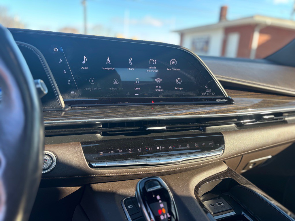 2021 Cadillac Escalade Image 12