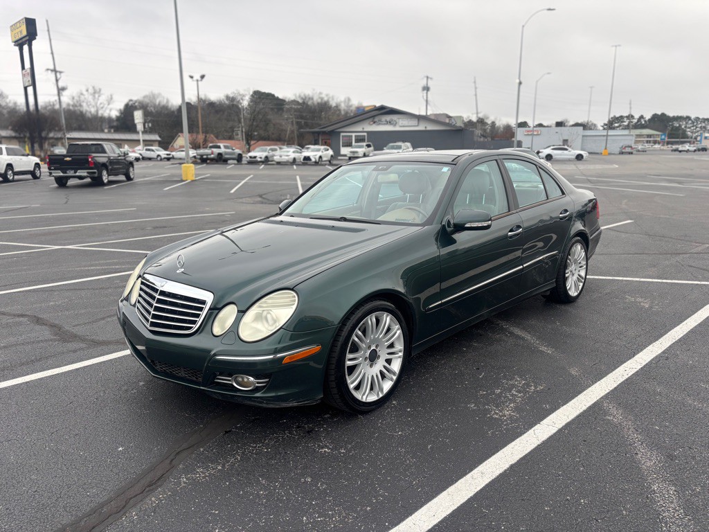 2008 Mercedes-Benz E-Class Image 1