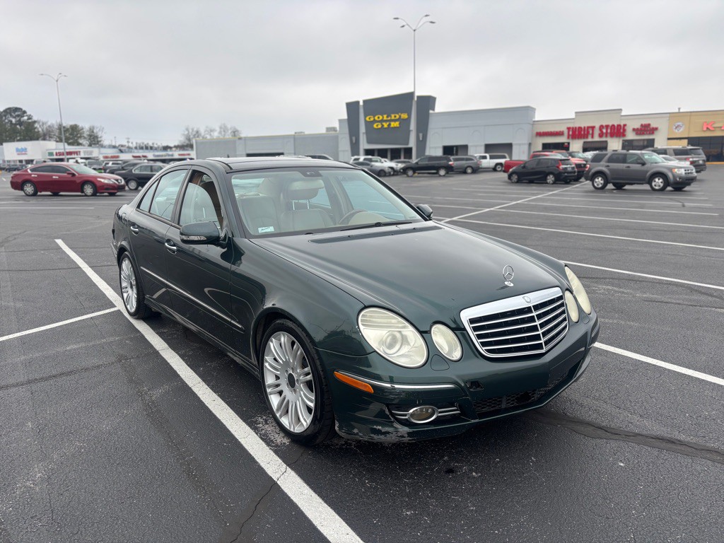 2008 Mercedes-Benz E-Class Image 3