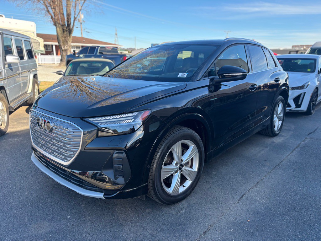 2022 Audi Q4 E-tron Image 1