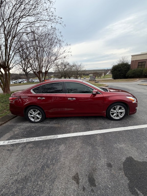 2015 Nissan Altima Image 2
