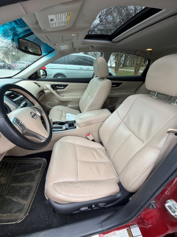 2015 Nissan Altima Image 6