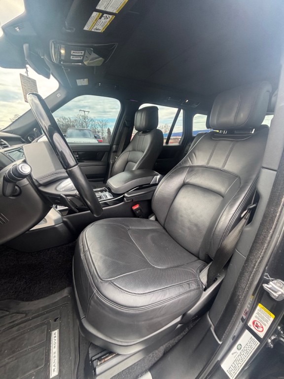 2021 Land Rover Range Rover Image 7