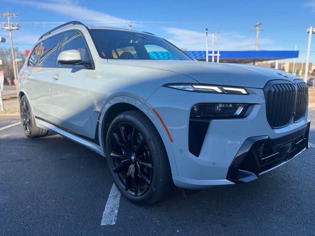 2024 BMW X7 Image 4