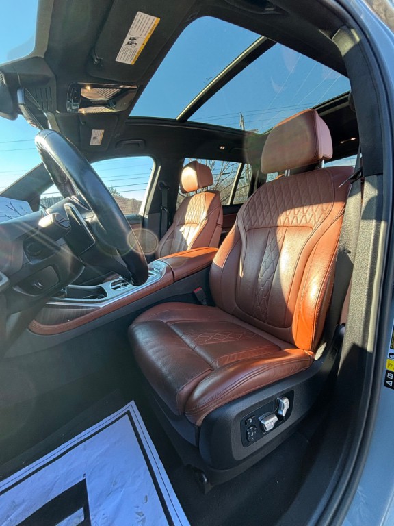 2024 BMW X7 Image 10