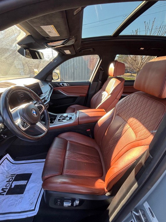 2024 BMW X7 Image 12