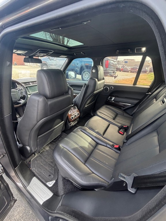 2016 Land Rover Range Rover Image 9