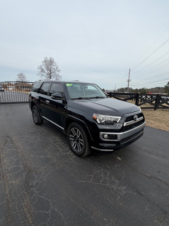 2016 Toyota 4Runner Image 1