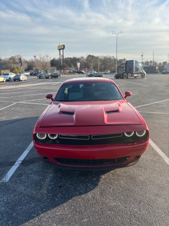 2015 Dodge Challenger Image 3