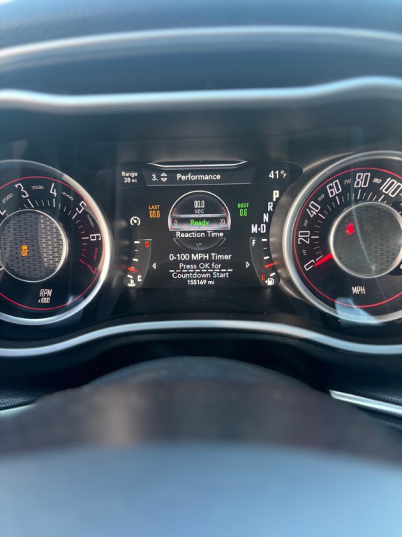 2015 Dodge Challenger Image 13