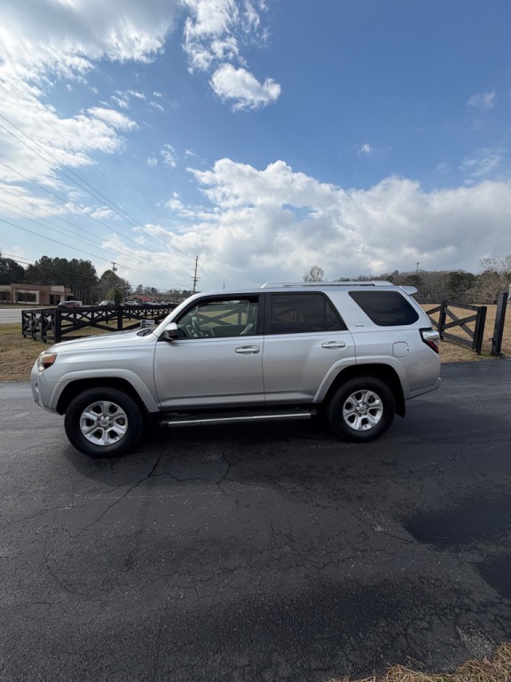 2016 Toyota 4Runner SR5