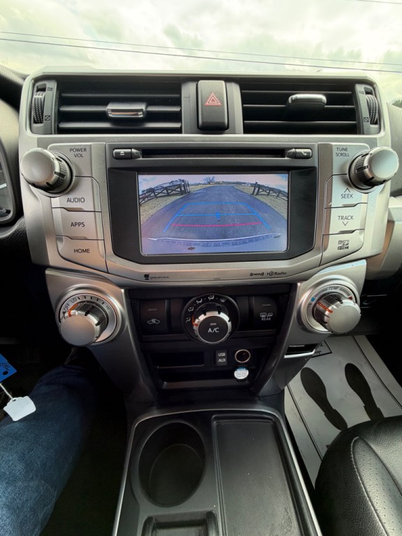 2016 Toyota 4Runner Image 5