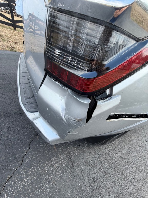 2016 Toyota 4Runner Image 9