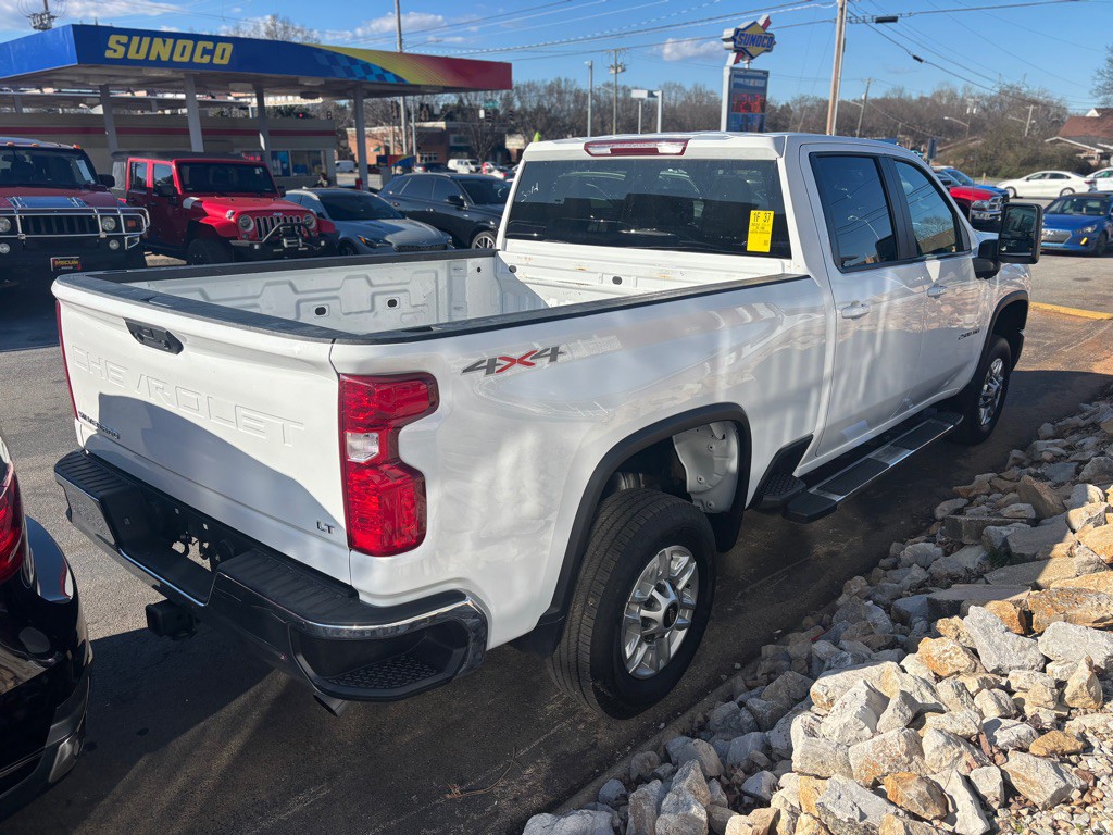 2024 Chevrolet Silverado 1500 Image 4