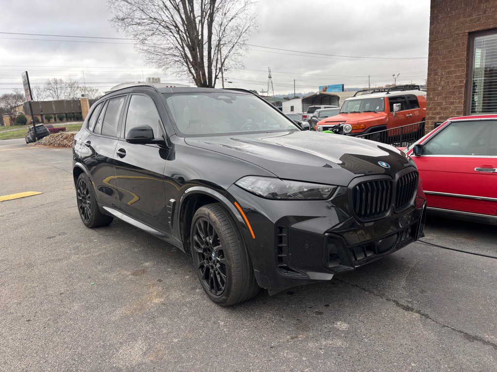 2025 BMW X5 Image 6