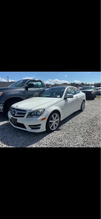 2012 Mercedes-Benz C-Class Image 1
