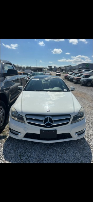 2012 Mercedes-Benz C-Class Image 2