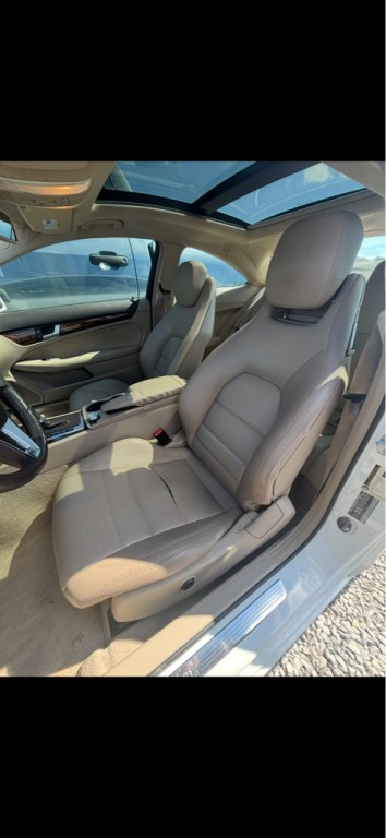 2012 Mercedes-Benz C-Class Image 5