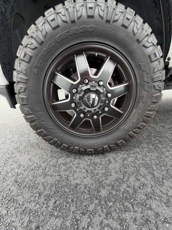 2023 RAM 3500 Image 7