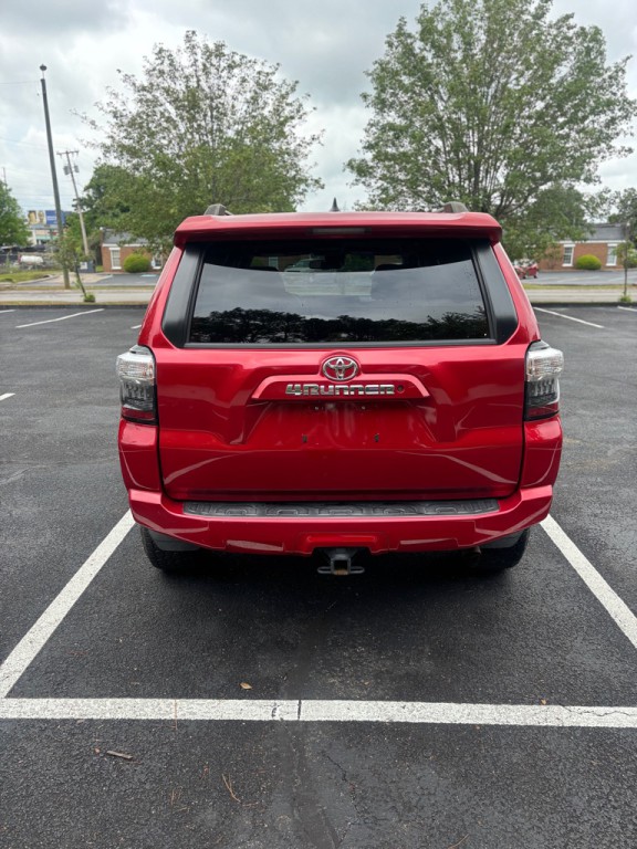 2020 Toyota 4Runner Image 12