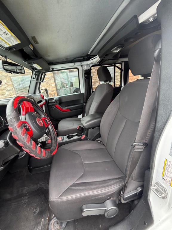 2018 Jeep Wrangler Image 11