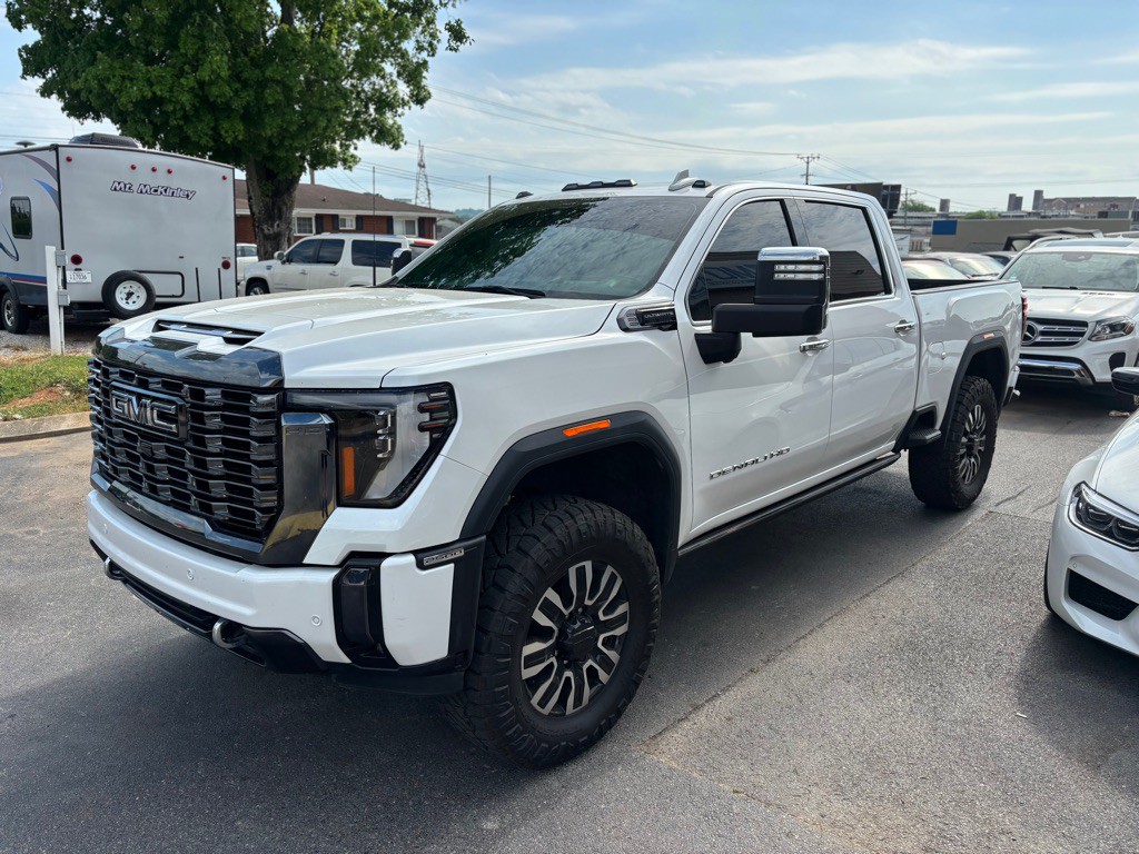 2024 GMC Sierra 2500 Image 4