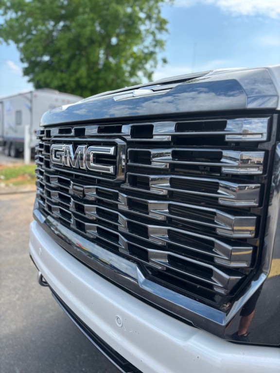 2024 GMC Sierra 2500 Image 6