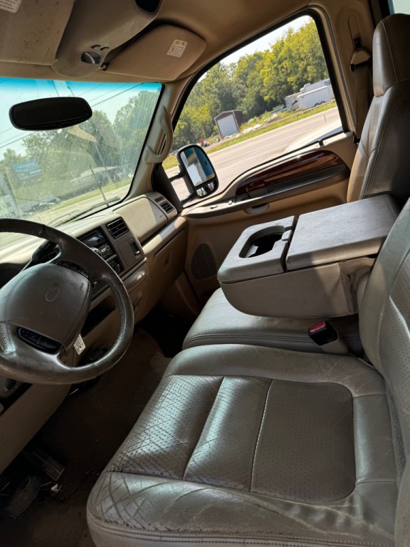 2001 Ford F-250 Image 5