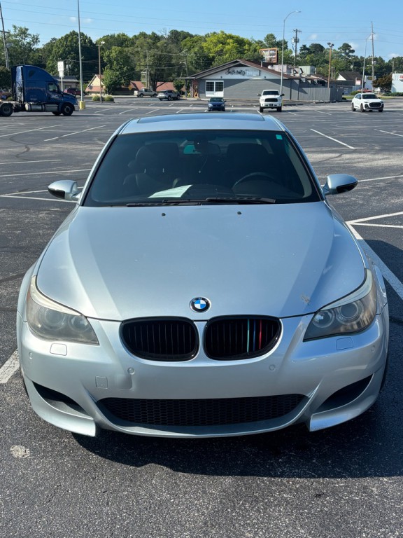 2006 BMW M5 Image 3