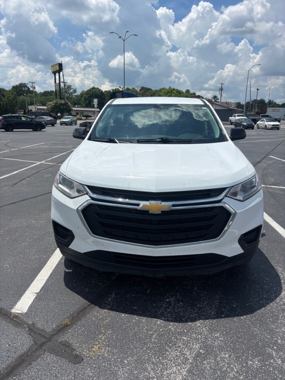 2019 Chevrolet Traverse Image 2