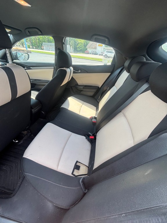 2017 Honda Civic Image 11