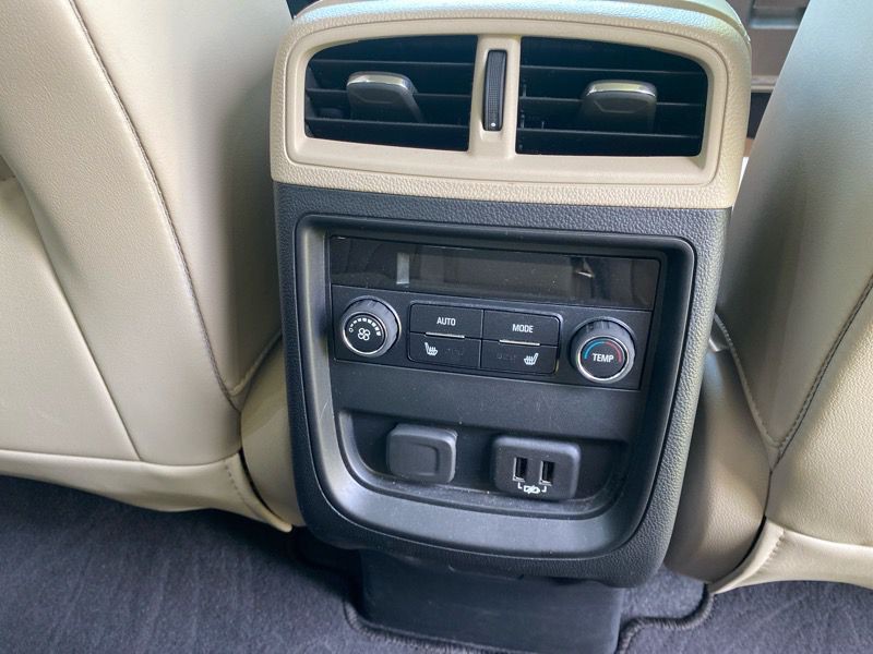 2019 Buick Envision Image 25