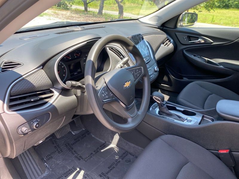 2025 Chevrolet Malibu Image 48
