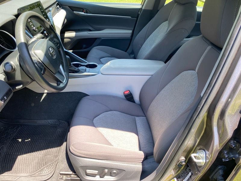 2023 Toyota Camry Image 21