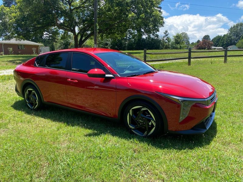 2025 Kia K4 Image 34