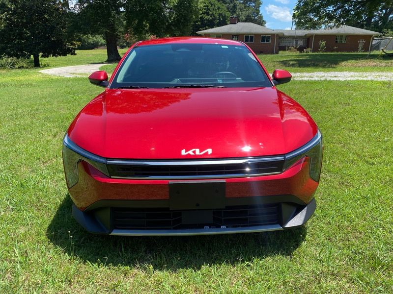2025 Kia K4 Image 39