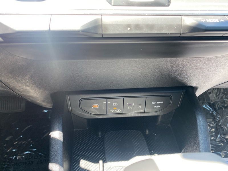 2025 Kia K4 Image 72