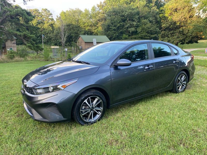 2022 Kia Forte Image 1