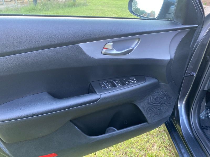 2022 Kia Forte Image 50