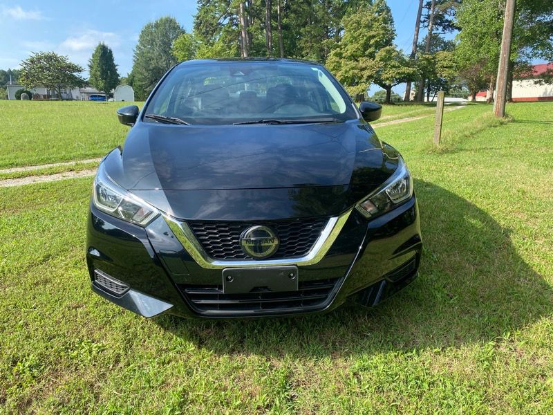 2020 Nissan Versa Image 7