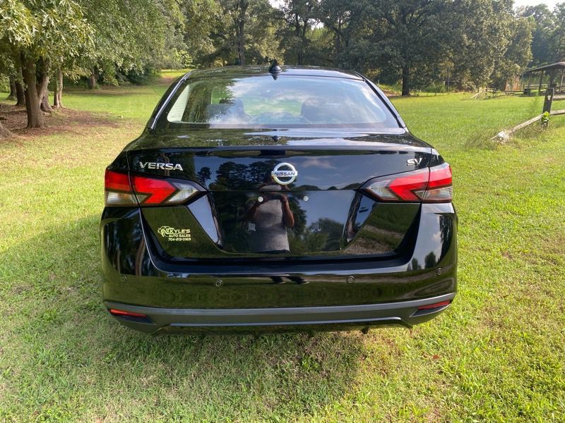 2020 Nissan Versa Image 57