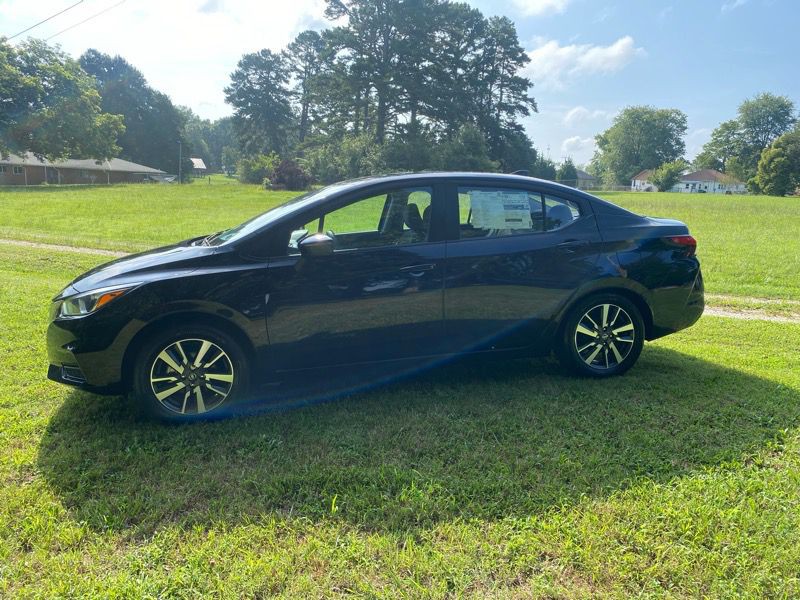2020 Nissan Versa Image 61