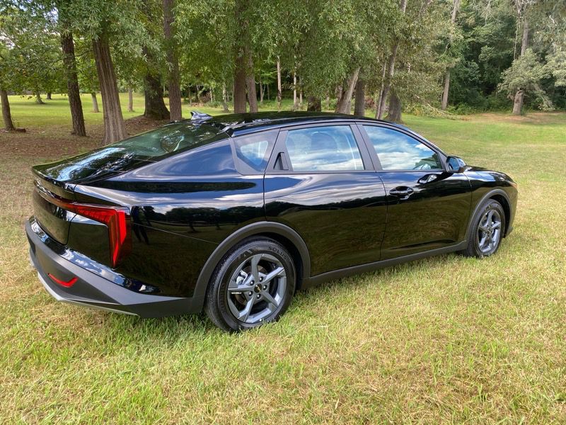 2025 Kia K4 Image 5