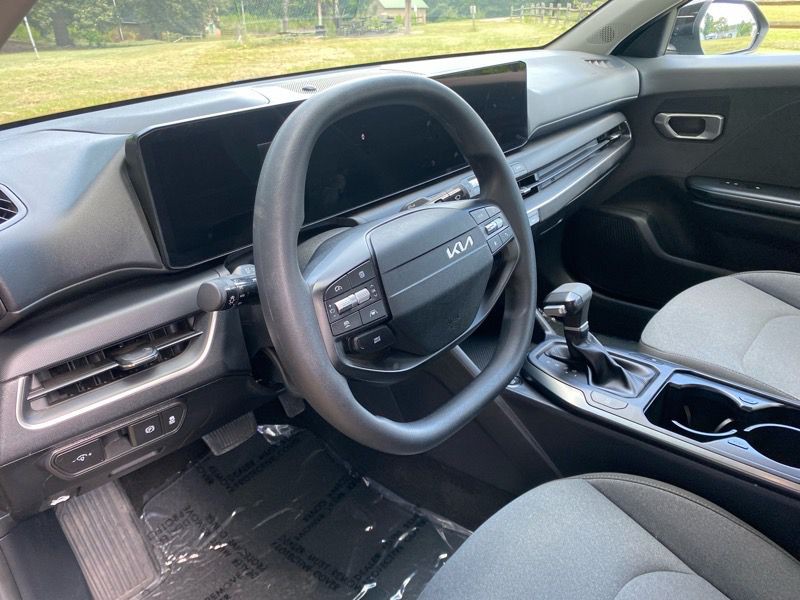 2025 Kia K4 Image 20